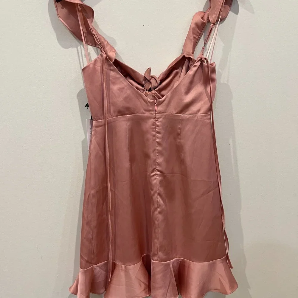 New with tags ASTR the Label Marla Ruffle Mini dress - Picture 5 of 5